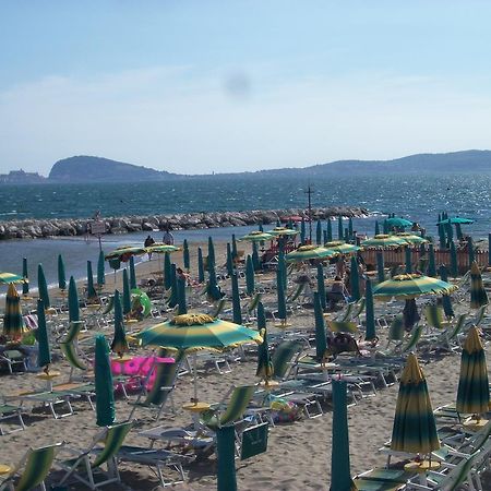 Il Girasole Formia Guesthouse Rooms Exterior foto