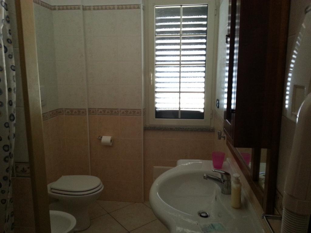 Il Girasole Formia Guesthouse Rooms Exterior foto